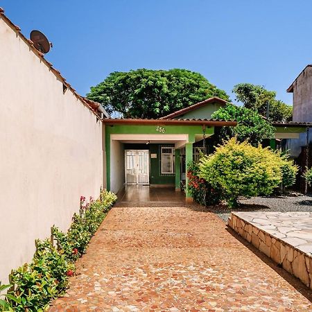 Casa Com Piscina Em Sao Sebastiao Proxima A Praia E Espacos De Casamentos Villa Exterior photo